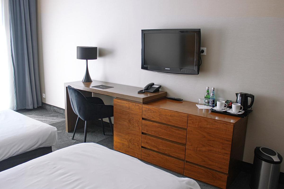 Willa Port โอสโตรดา ภายนอก รูปภาพ A room at the hotel