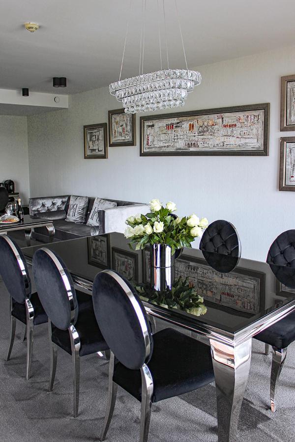 Willa Port โอสโตรดา ภายนอก รูปภาพ Dining room